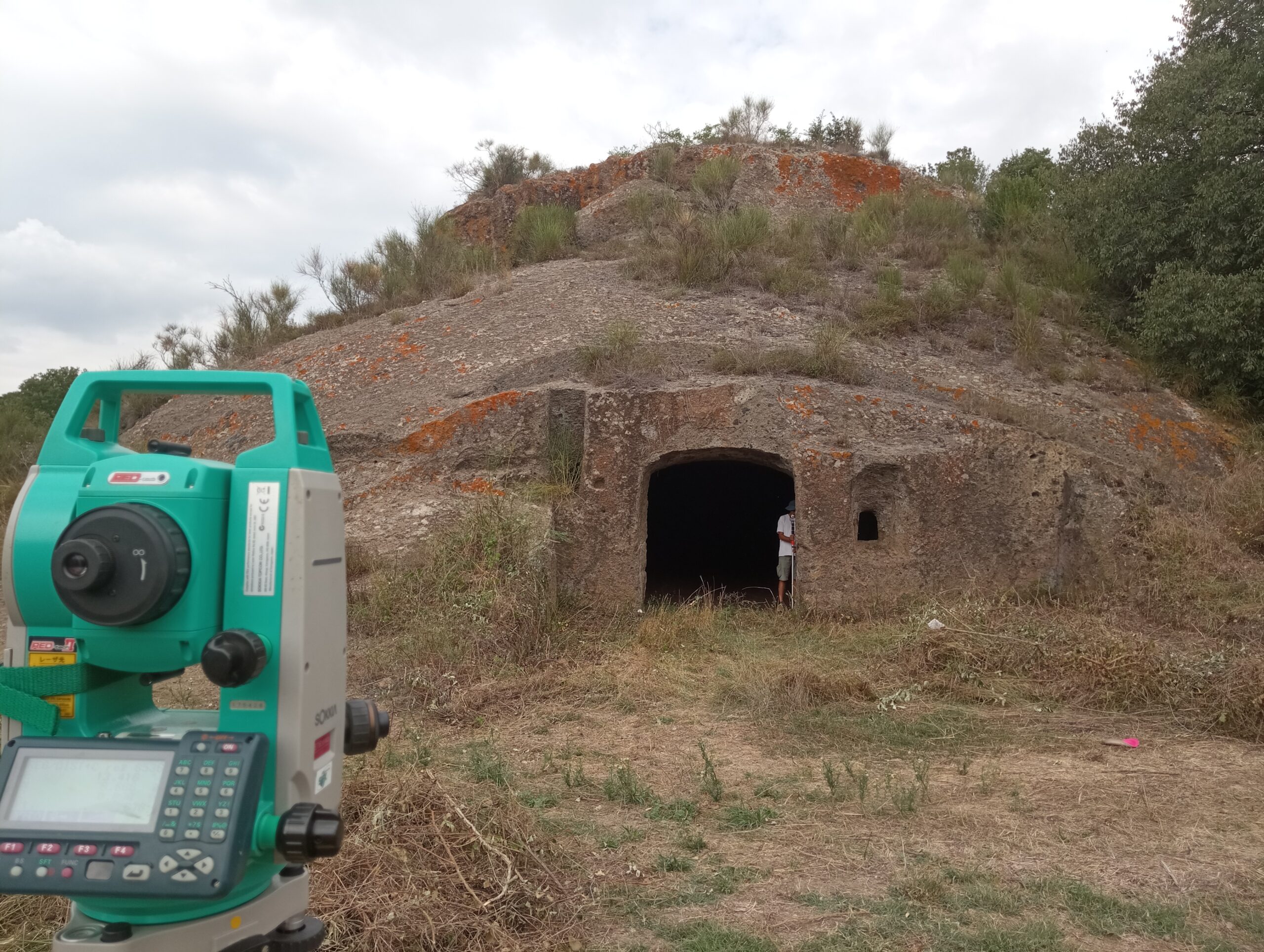 RILIEVI NEL SITO DI GROTTA PORCINA